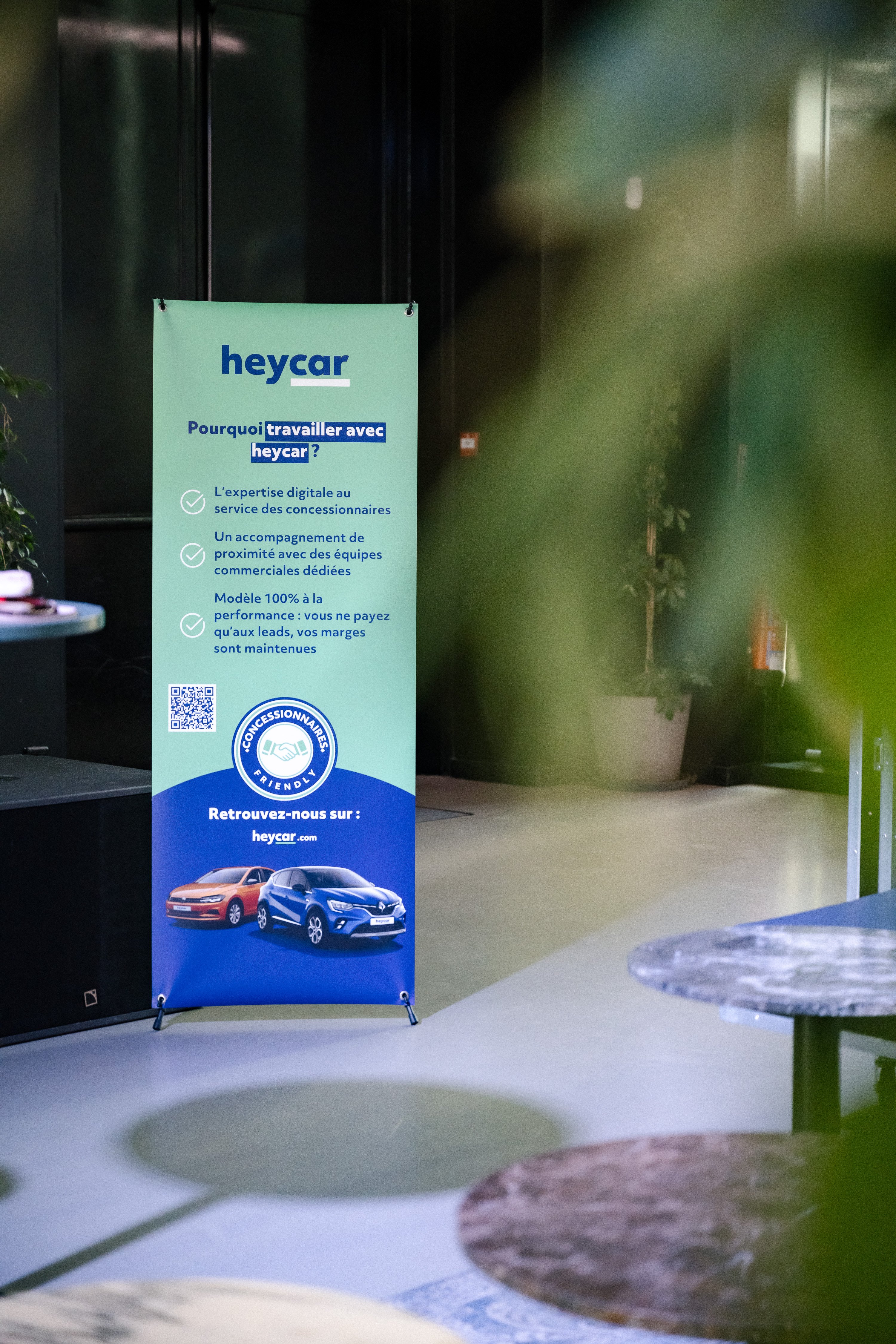 photo-table-ronde-entreprise-heycar-la-defense-agnes-colombo-photographe-paris-056 (1)