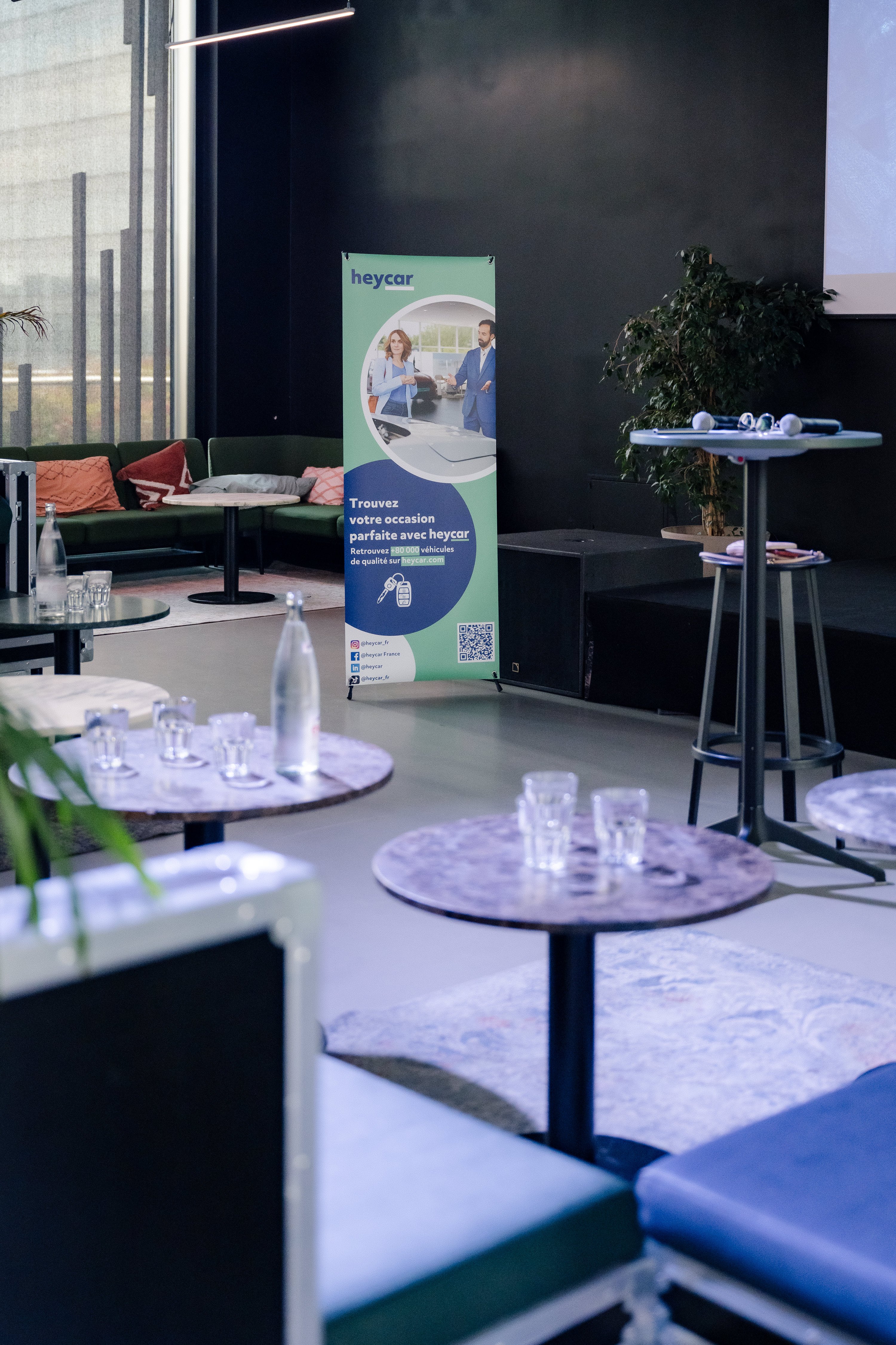 photo-table-ronde-entreprise-heycar-la-defense-agnes-colombo-photographe-paris-070 (1)